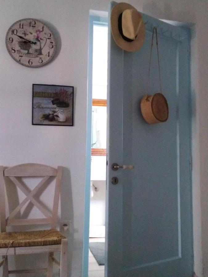 "Sea Front" Rose'S House Villa Kardhiani ภายนอก รูปภาพ